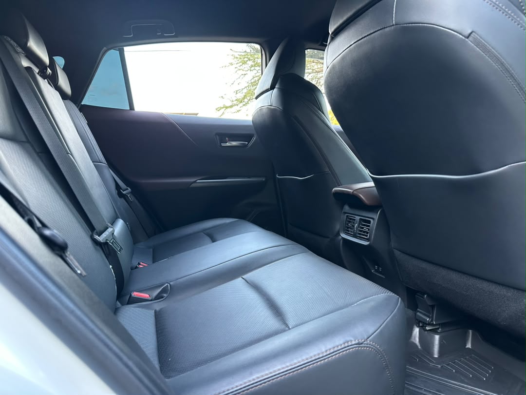 Toyota Harrier Z package thumbnail 4